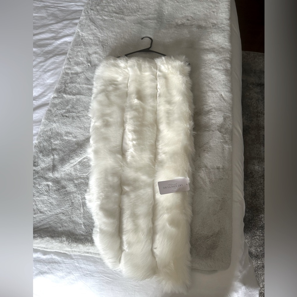 Unworn, White Fur Bridal Shawl